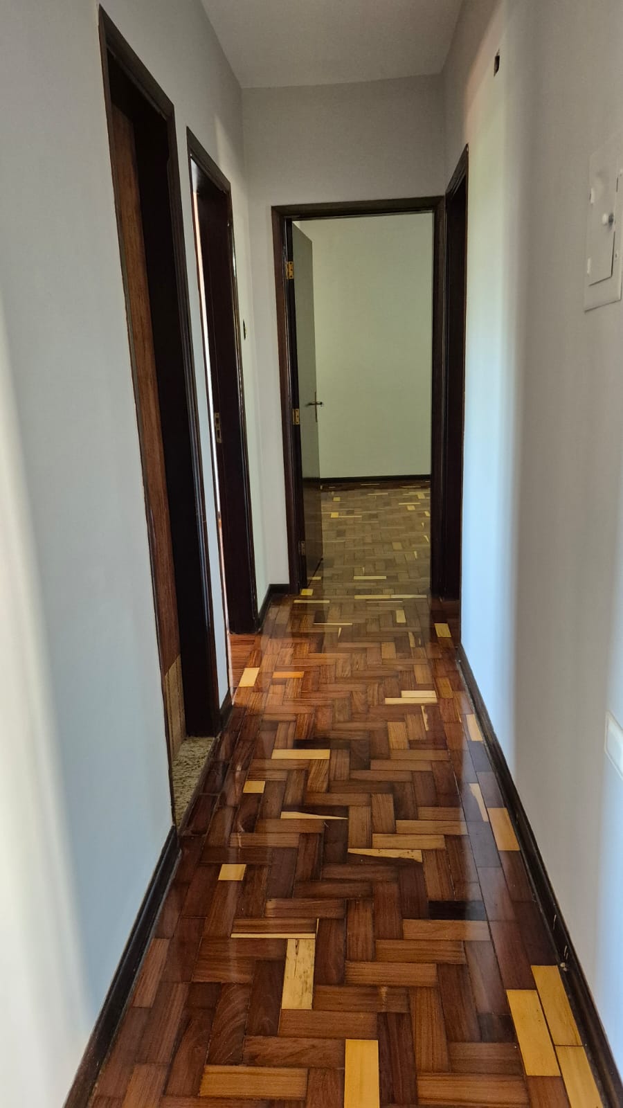 foto do anúncio Magnífica Residência: 450m² de Conforto, Lazer Impecável e Localização Perfeita