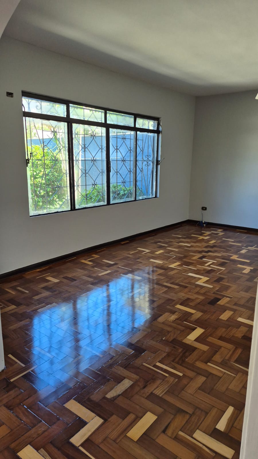 foto do anúncio Magnífica Residência: 450m² de Conforto, Lazer Impecável e Localização Perfeita