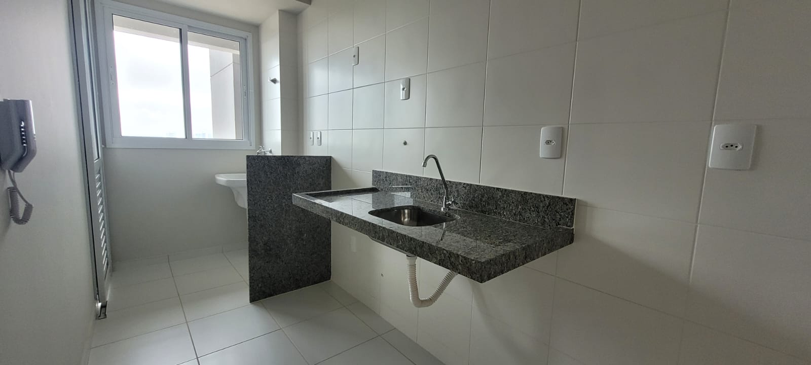 foto do anúncio Torre Santorini - Apt. Nunca habitado 
