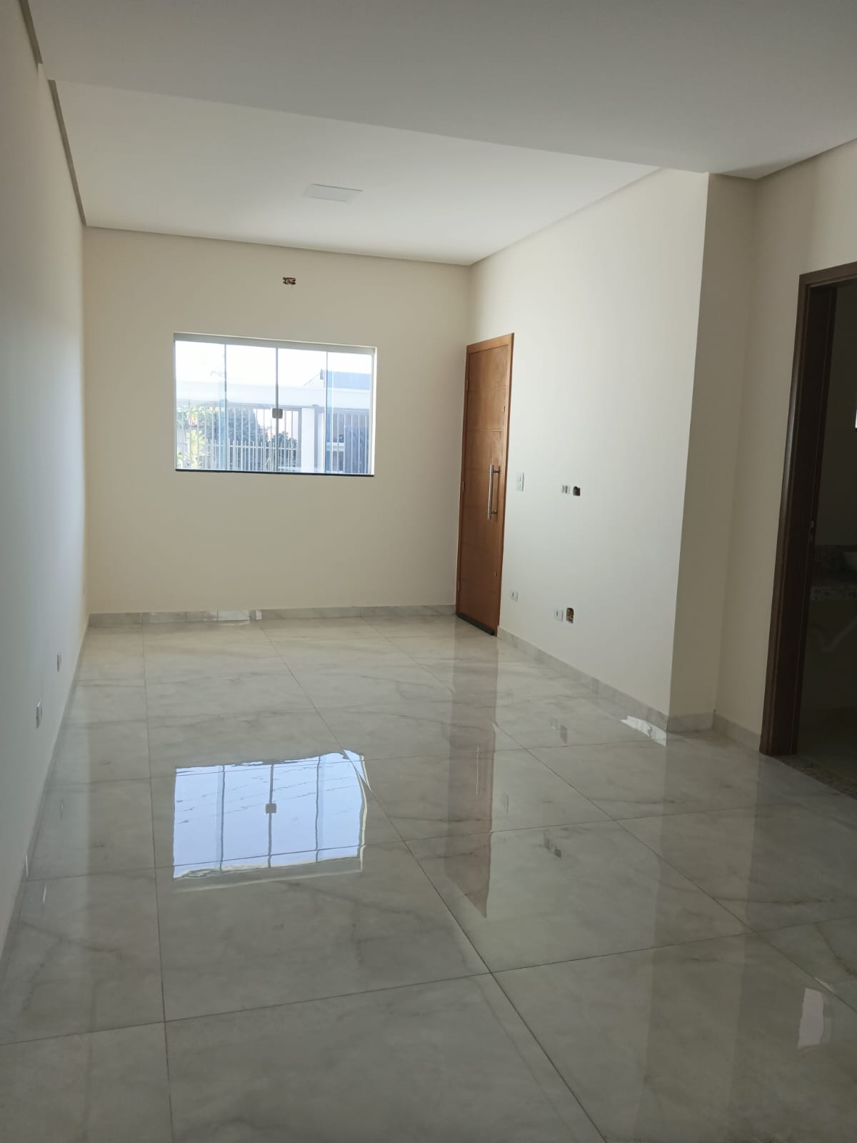 foto do anúncio Casa | Jardim Bandeirantes | à venda | 3 quartos | 4 vagas | Londrina