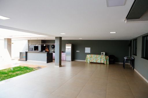 foto do anúncio Casa de Alto Padrão no Lago Parque | 3 Quartos (2 Suítes) | 2 Vagas | Londrina