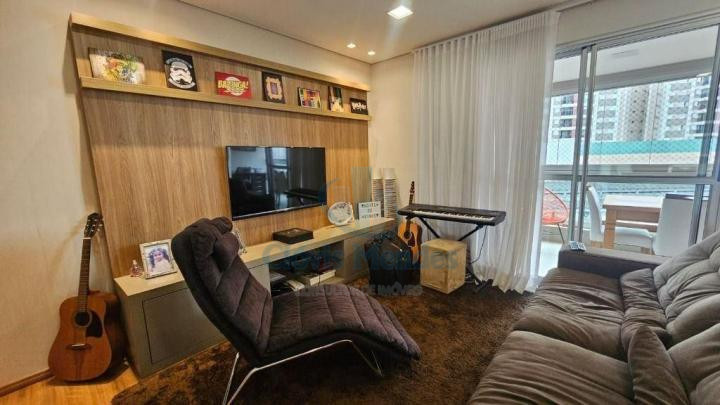 foto do anúncio Apto no Cora  Coralina, Gleba Palhano, aceita apto menor vr 